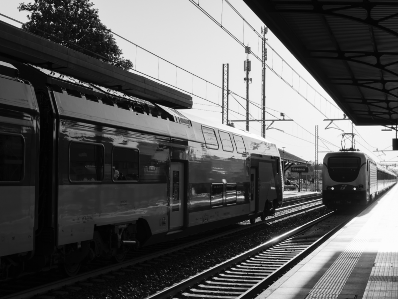 Quanto costa un abbonamento trenitalia mensile