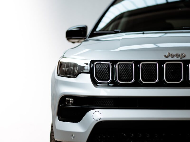 Quanto costa la jeep compass