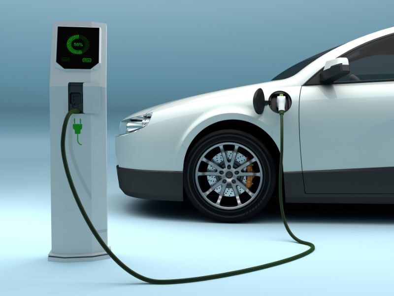 Quanto costa ricaricare auto elettrica alle colonnine