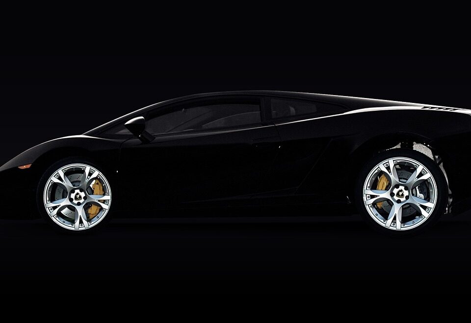 Quanto costa lamborghini